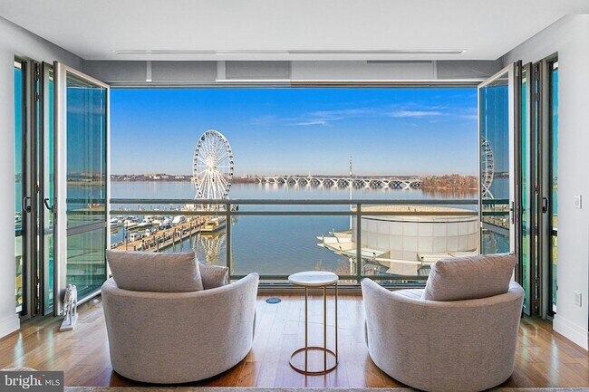 Building Photo - 147 Waterfront St