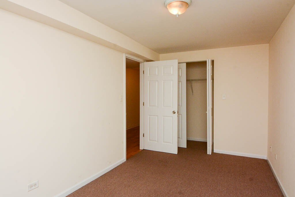 Building Photo - 3047 W Logan Blvd