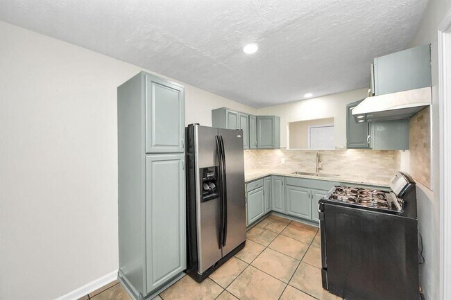 Building Photo - 2919 Elser St