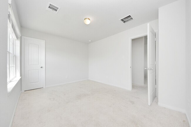 Building Photo - 4919 Purple Wisteria Ln
