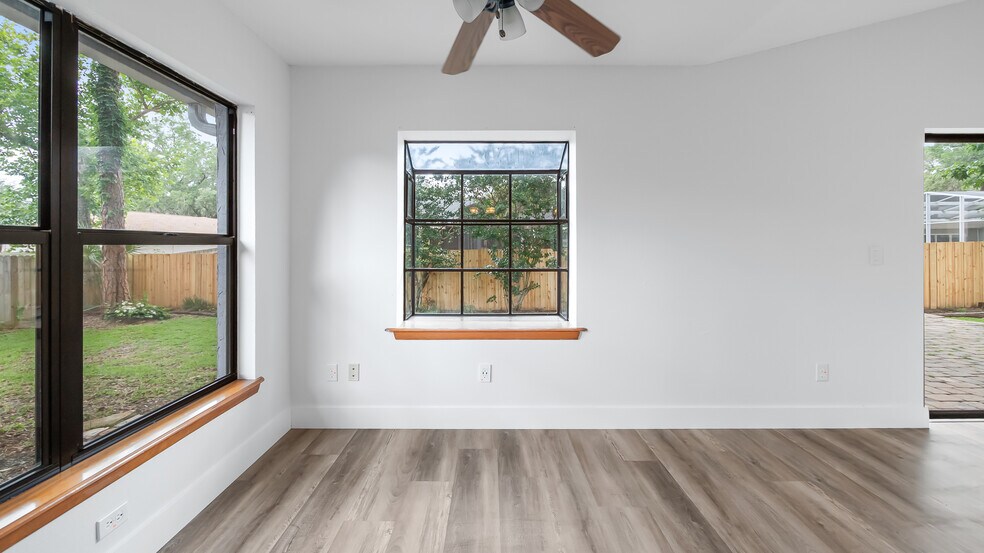 Building Photo - 901 Cutler Rd