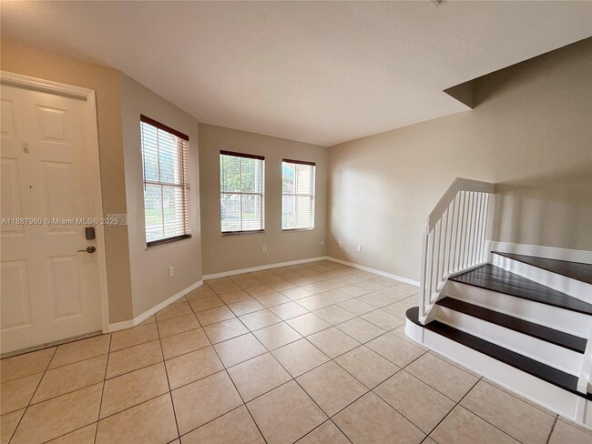 Building Photo - 13741 SW 274th Terrace
