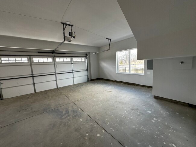 Building Photo - 28331 Torch Pkwy