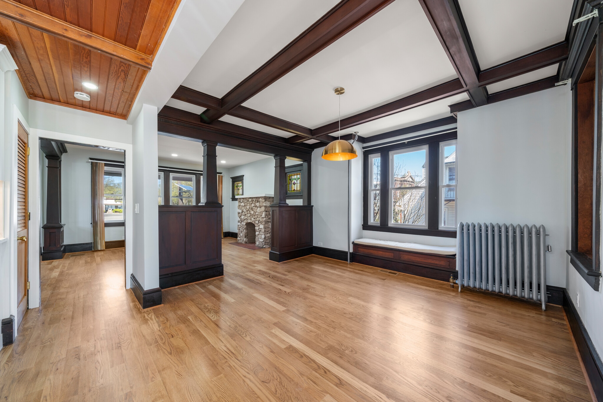 Dining room - 657 Amboy Ave