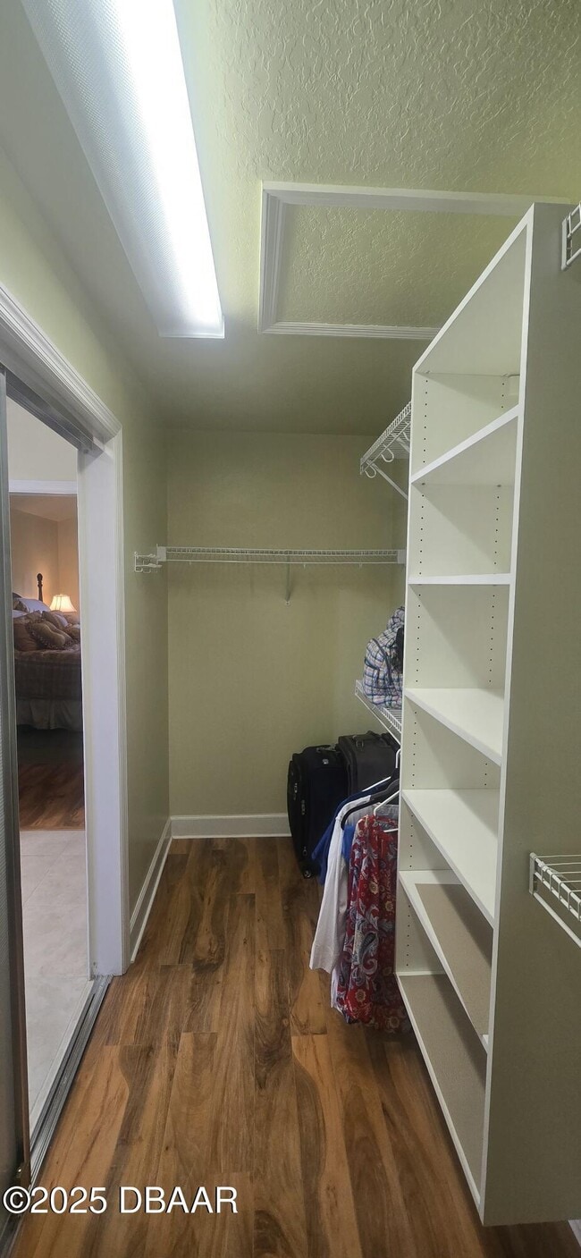 Building Photo - 1279 Royal Pointe Ln