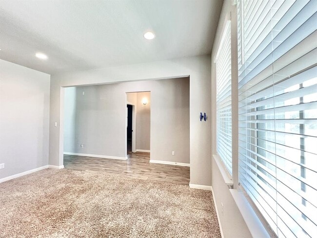 Building Photo - 1841 Harvest Knoll Ln