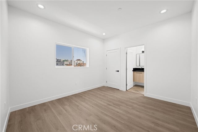 Building Photo - 644 N Boyle Ave