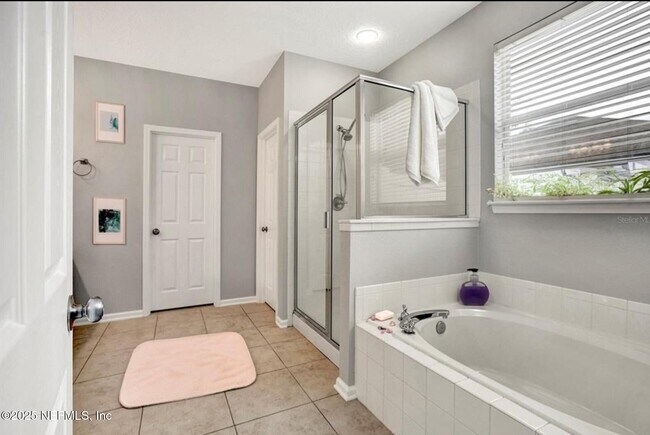 Building Photo - 3060 Plantation Ridge Dr