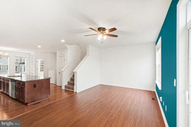 Building Photo - 1304 Gilmore St