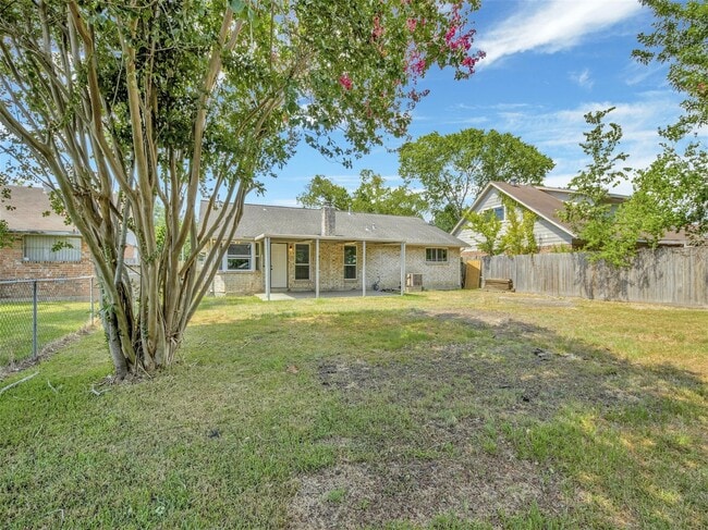 Building Photo - 2311 Lemonwood Ln