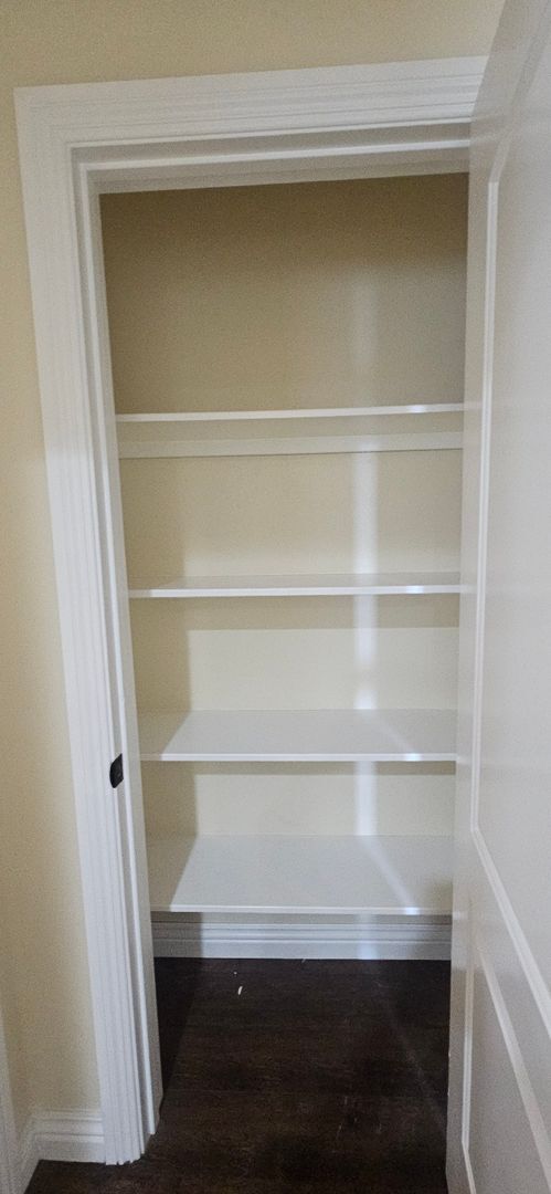 Building Photo - 75(611)