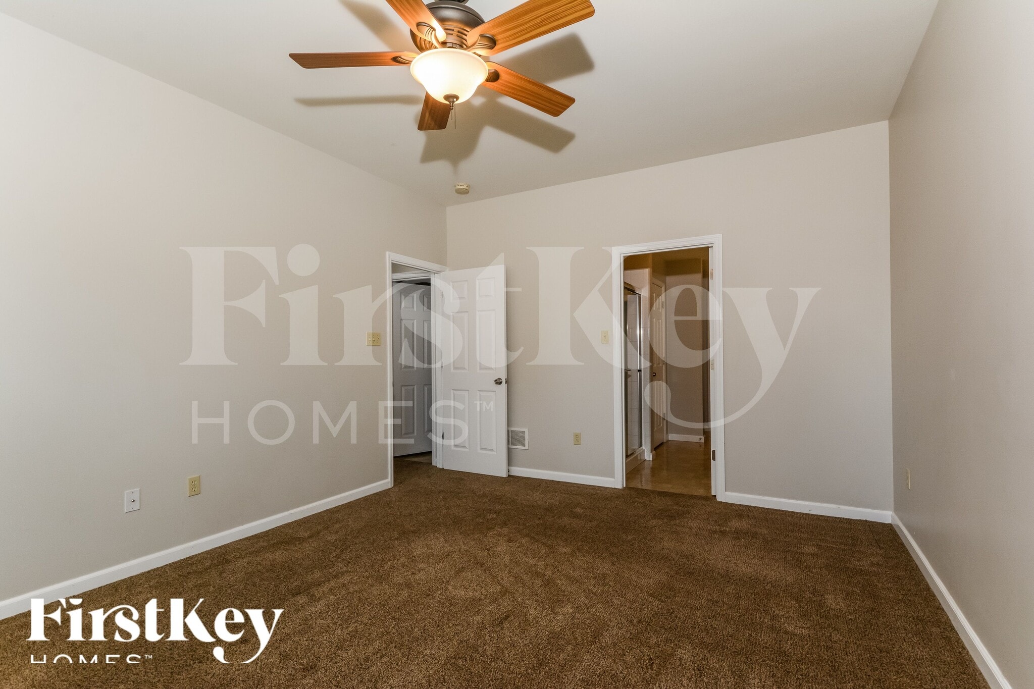 Building Photo - 1012 Glengarry Dr