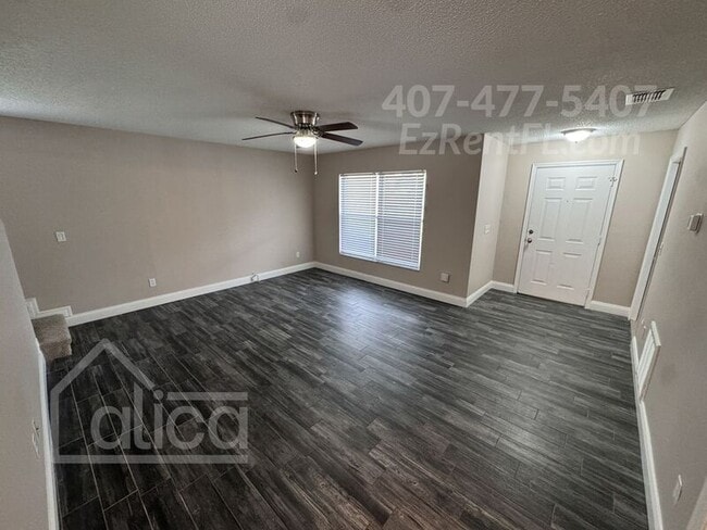Building Photo - 3756 Dartford Dr