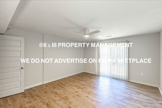 Building Photo - 12566 S Canyon Dr