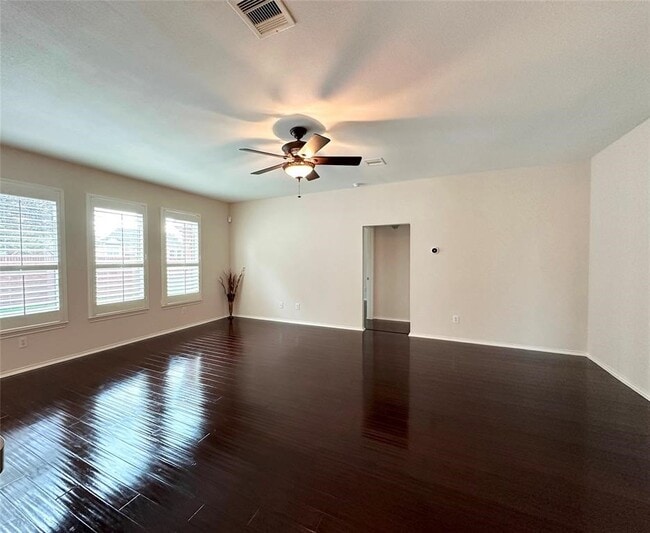 Building Photo - 1707 Magnolia Lake Ln