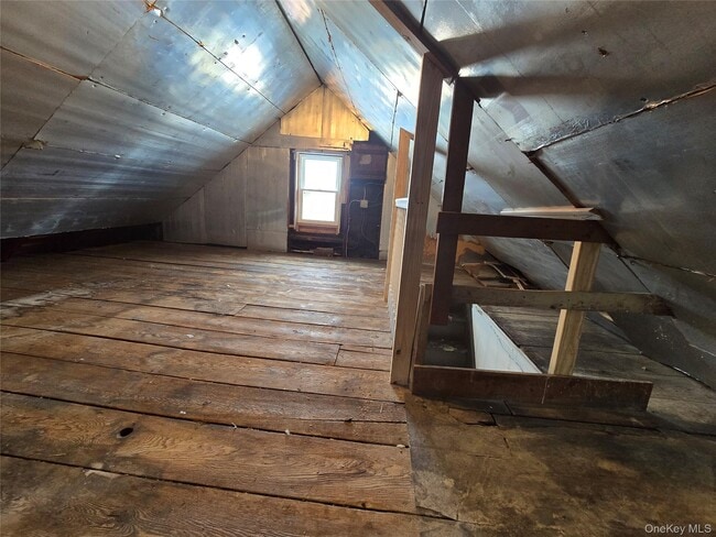 Building Photo - 10 Ohio Ave