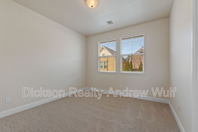 Building Photo - 2245 Heavenly View Trail