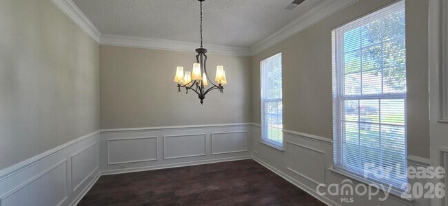 Building Photo - 14011 Millers Creek Ln