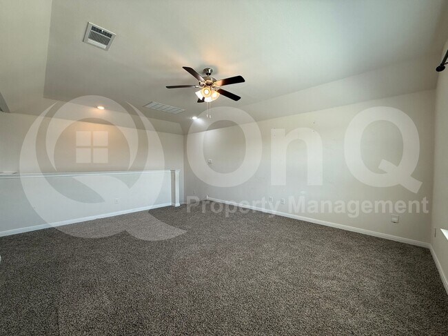 Building Photo - 1400 Colonial Bluff Ln