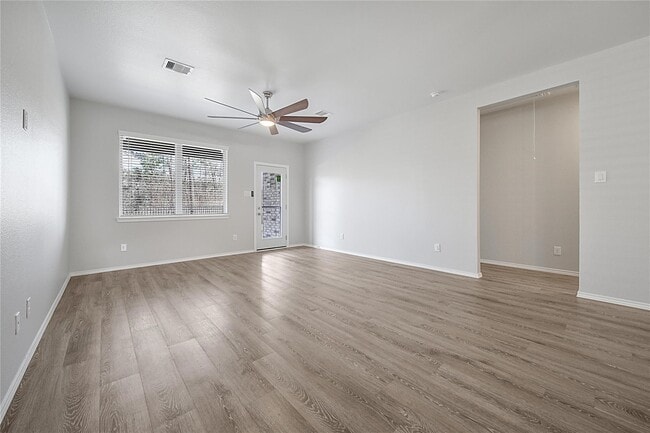 Building Photo - 9295 Inland Leather Ln