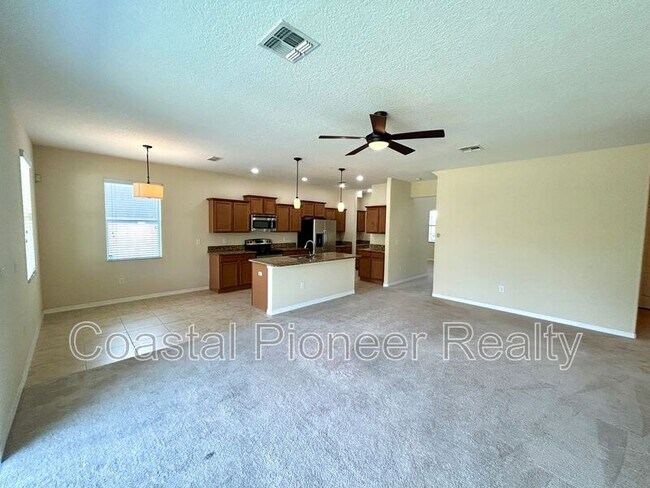Building Photo - 2123 Roanoke Springs Dr