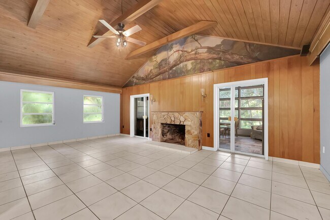 Building Photo - 4910 Ralls Rd