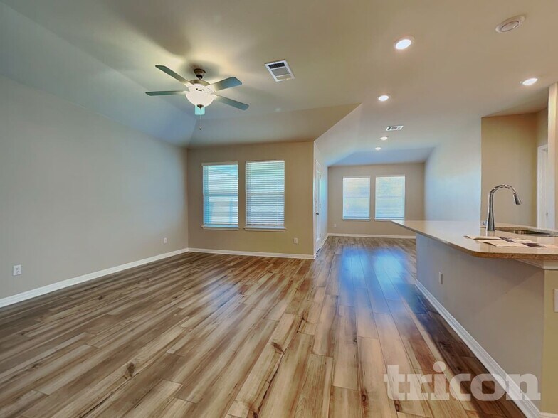 Building Photo - 11803 Copperstone Ave