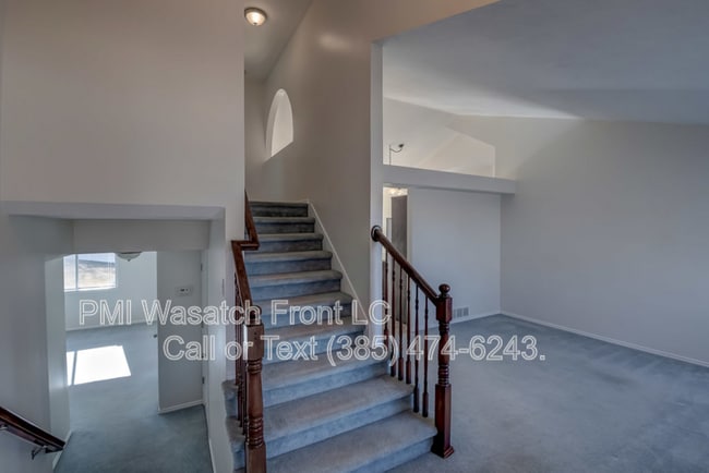 Building Photo - 794 E Savannah Ct