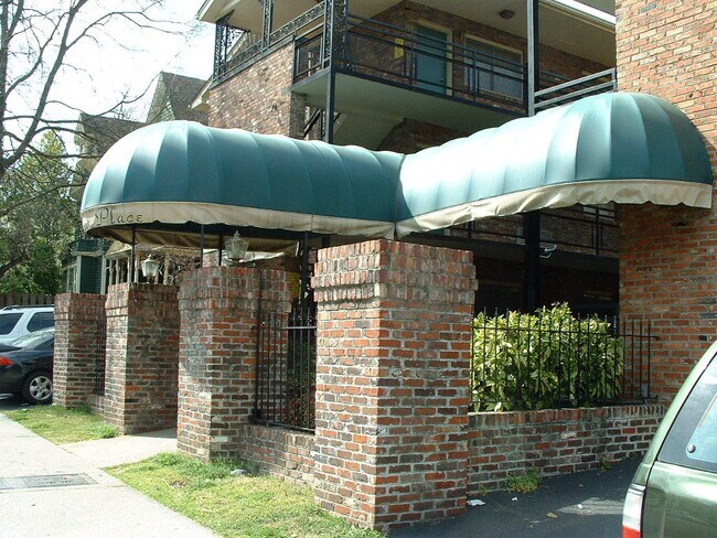 Building Photo - 1507 Highland Ave