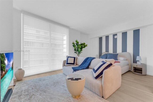 Building Photo - 1100 S Miami Ave