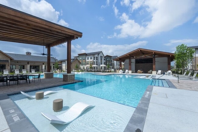 Building Photo - 24720 Morton Ranch Rd