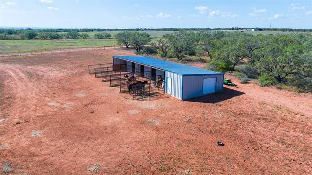 Building Photo - 8456 Spinks Rd