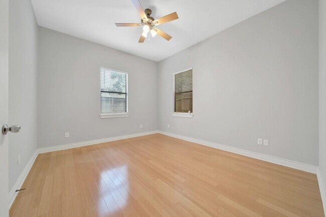 Building Photo - 3731 Tiffany Pl