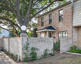 Building Photo - 145 Lake Shore Dr