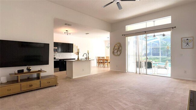 Building Photo - 1131 N Hampton Dr