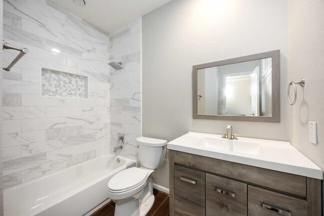 Building Photo - 3419 Crosby Landing