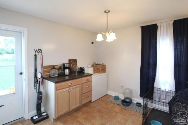 Building Photo - 3430 W Brainerd St