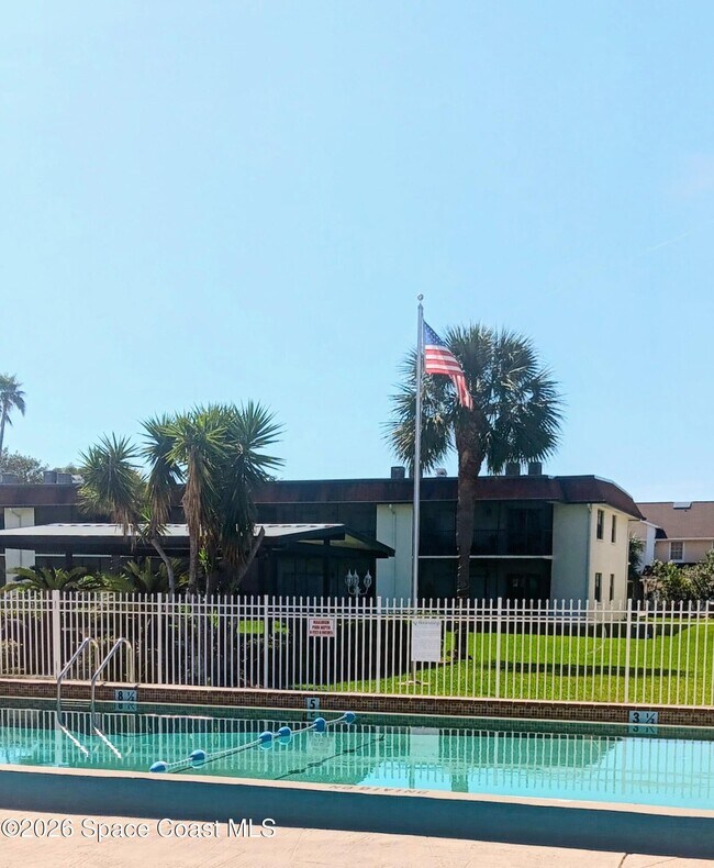 Building Photo - 200 St Lucie Ln