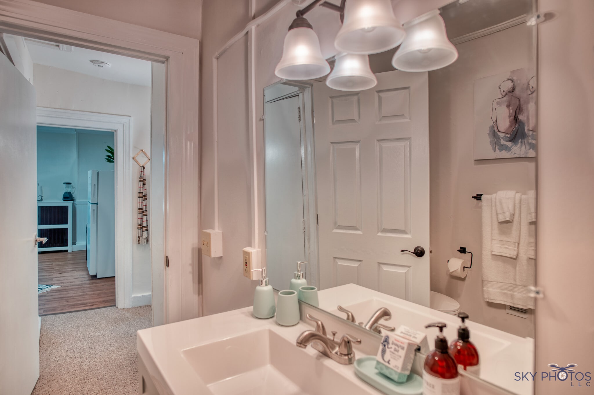 Building Photo - 52 Pomeroy Ave