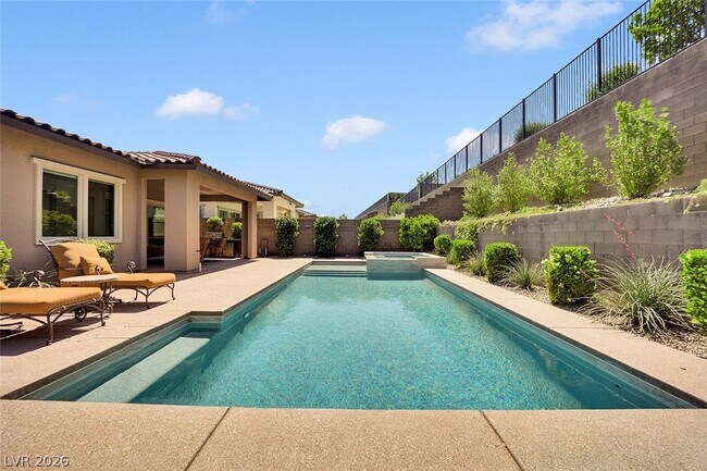 Building Photo - 265 Agnew St