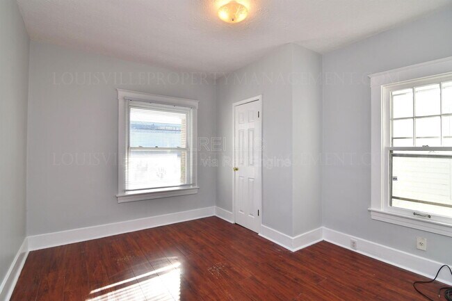 Building Photo - 1793 W Lee St