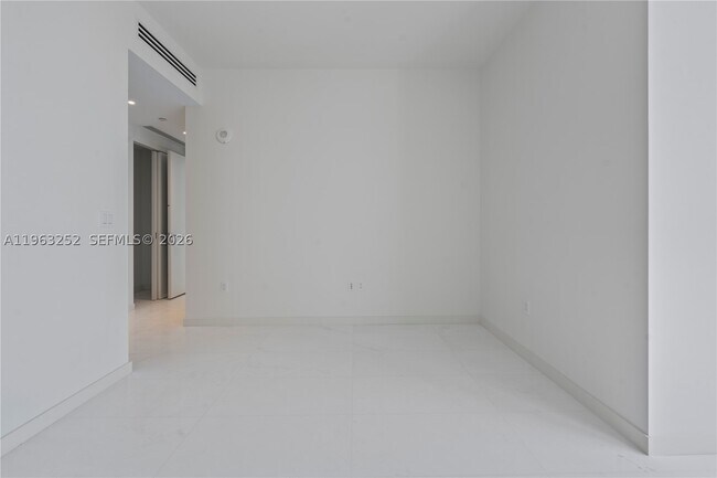 Building Photo - 300 Biscayne Blvd