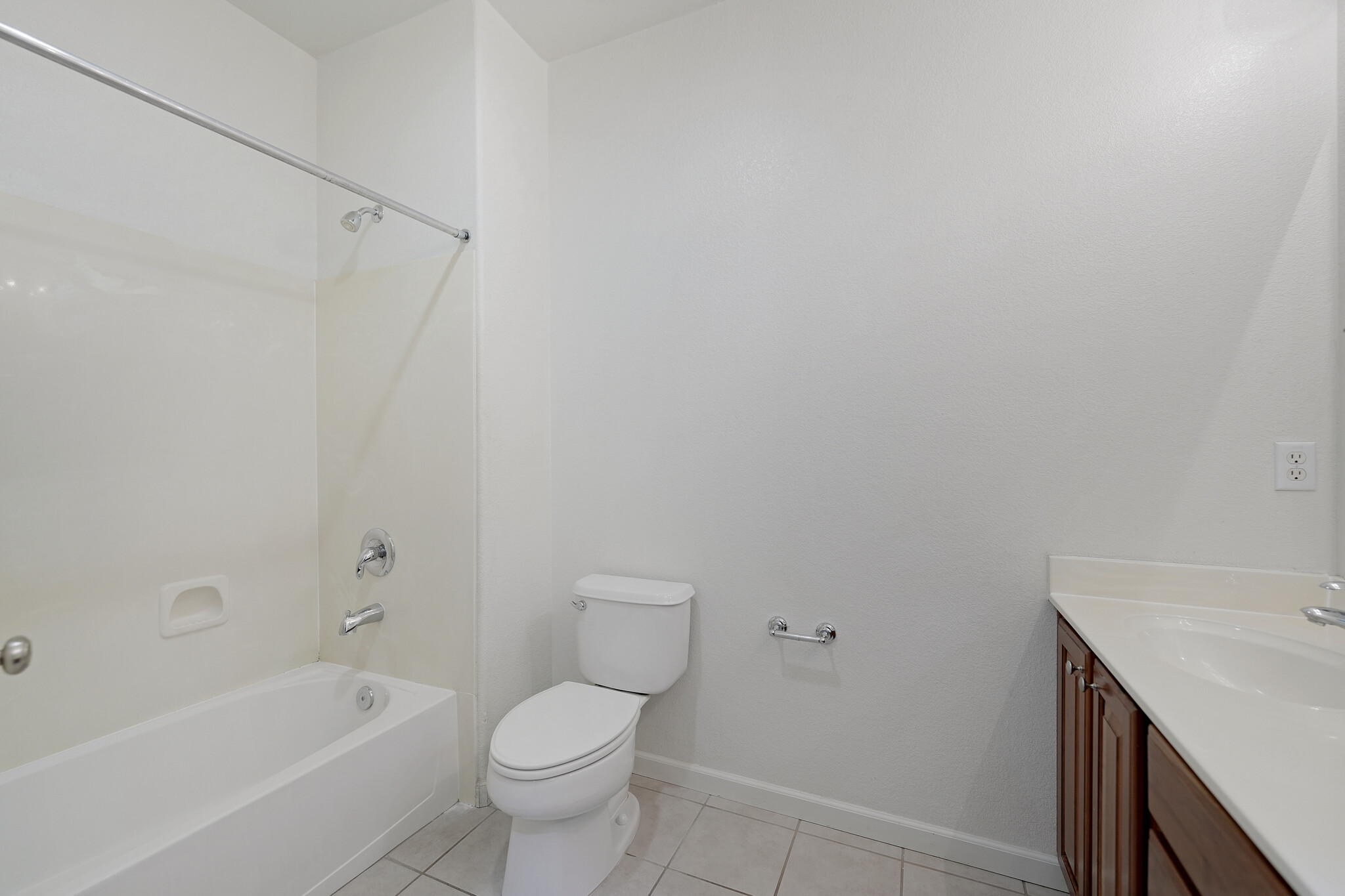 Building Photo - 4276 Steccato Dr