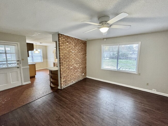 Building Photo - 5129 Kittie Lee Ln