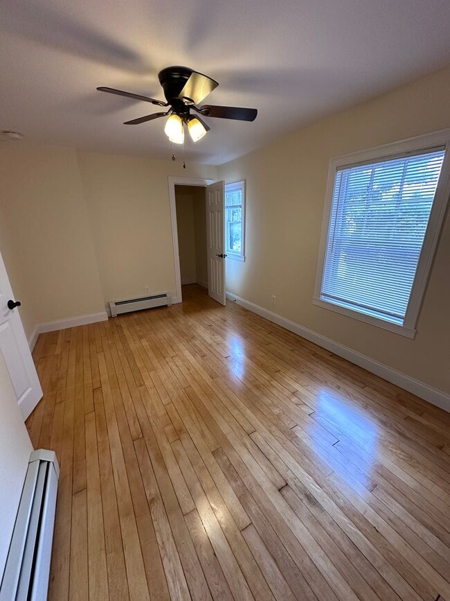 Building Photo - 416 Pearl St