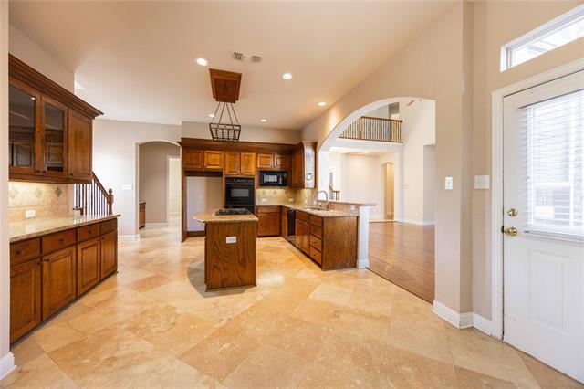 Building Photo - 2009 Briarbrook Ln