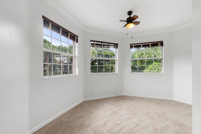Building Photo - 9661 Cobblestone Creek Dr