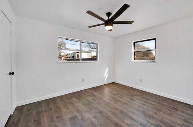 Building Photo - 5311 Tennyson Dr