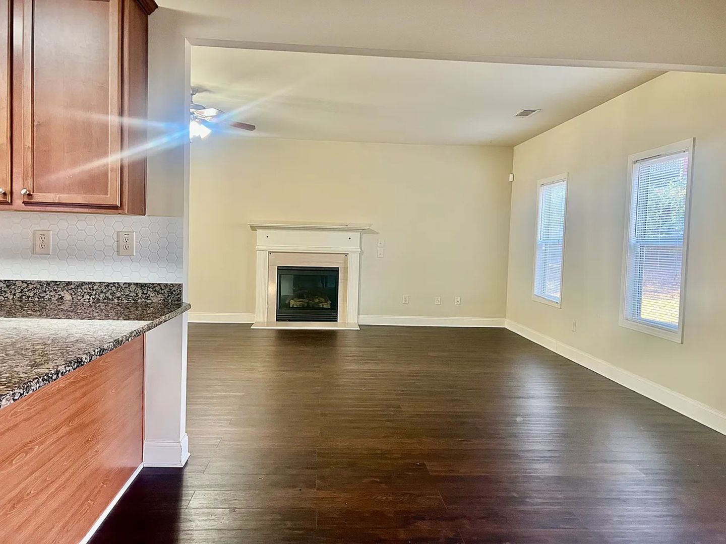 Building Photo - 6211 Crestgate Ln