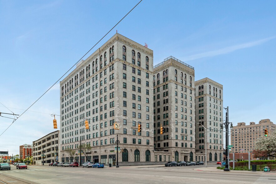 Building Photo - 15 E Kirby St